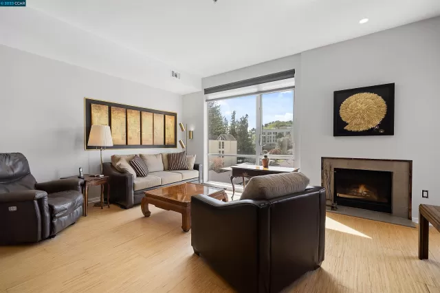 MLS: 41022221 Condo For Sale