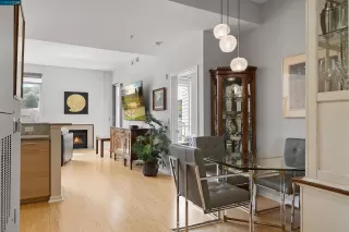 Photo #3: 41022221 Listing