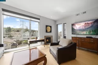 Photo #5: 41022221 Listing