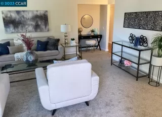 Photo #5: 41022229 Listing