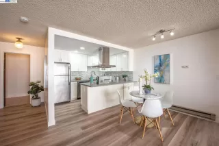 Photo #5: 41022262 Listing