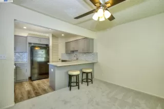 Photo #2: 41022290 Listing