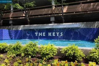 Photo #2: 41022309 Listing