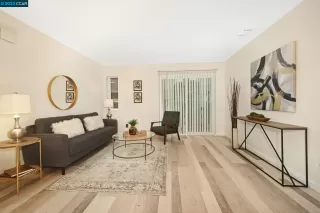 Photo #3: 41022327 Listing