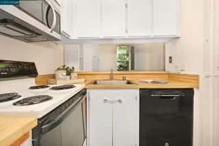 Photo #6: 41022327 Listing