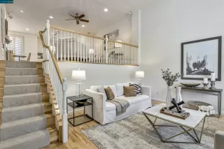 Photo #1: 41022329 Listing 