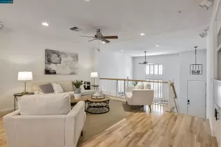 Photo #5: 41022329 Listing 