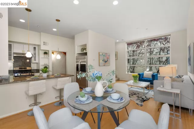 MLS: 41022332 Condo For Sale