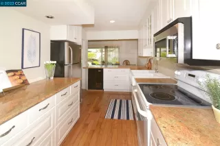 Photo #2: 41022380 Listing