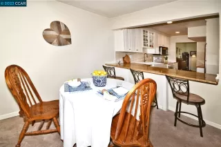 Photo #4: 41022380 Listing