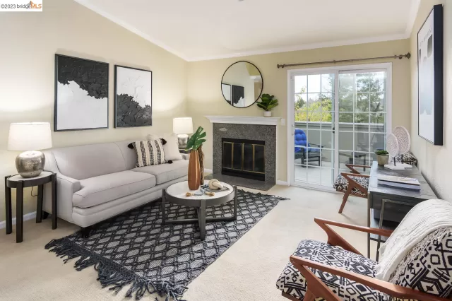 MLS: 41022382 Condo For Sale