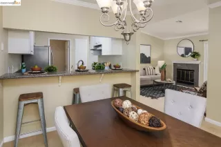 Photo #3: 41022382 Listing