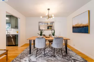 Photo #5: 41022399 Listing 