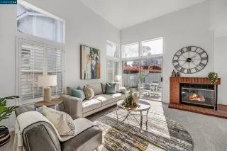 Photo #1: 41022416 Listing 