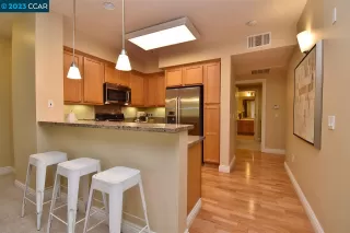 Photo #6: 41022438 Listing