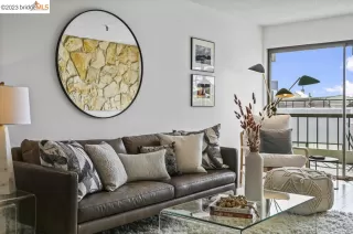 Photo #2: 41022468 Listing