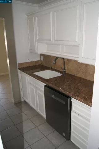 Photo #1: 41022480 Listing 