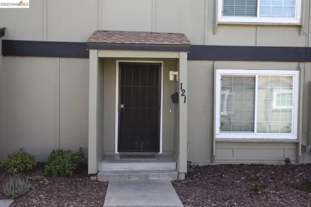 MLS: 41022488 Condo For Sale