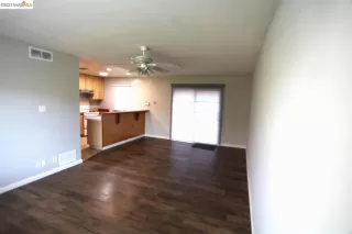 Photo #5: 41022488 Listing 