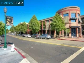 Photo #1: 41022498 Listing