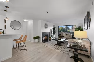 Photo #2: 41022513 Listing 