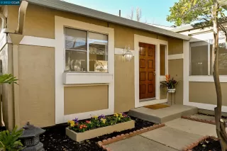 Photo #2: 41022527 Listing