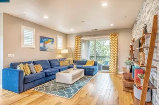 Photo #3: 41022550 Listing 