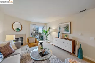 Photo #1: 41022558 Listing 