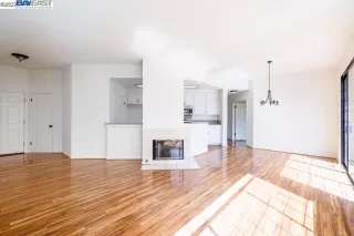 Photo #3: 41022639 Listing