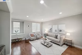 Photo #2: 41022658 Listing 