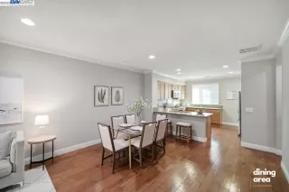 Photo #5: 41022658 Listing 