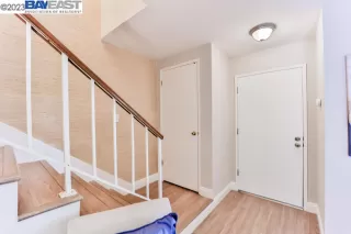 Photo #2: 41022688 Listing