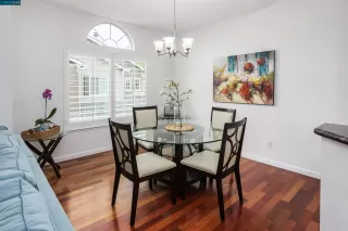 Photo #2: 41022754 Listing