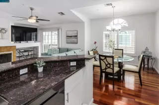 Photo #5: 41022754 Listing