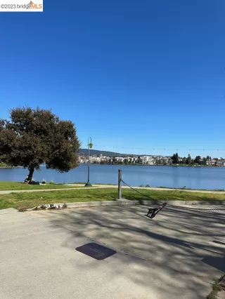 Photo #2: 41022776 Listing 