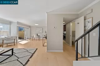 Photo #5: 41022788 Listing