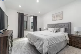 Photo #5: 41022826 Listing 