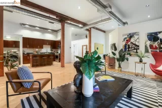 Photo #3: 41022853 Listing