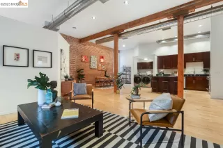 Photo #4: 41022853 Listing