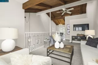 Photo #1: 41022928 Listing 