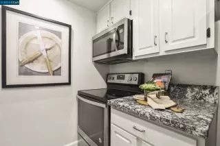 Photo #5: 41022928 Listing 