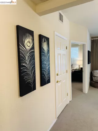 Photo #5: 41022970 Listing