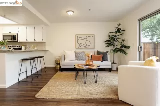 Photo #6: 41022971 Listing 