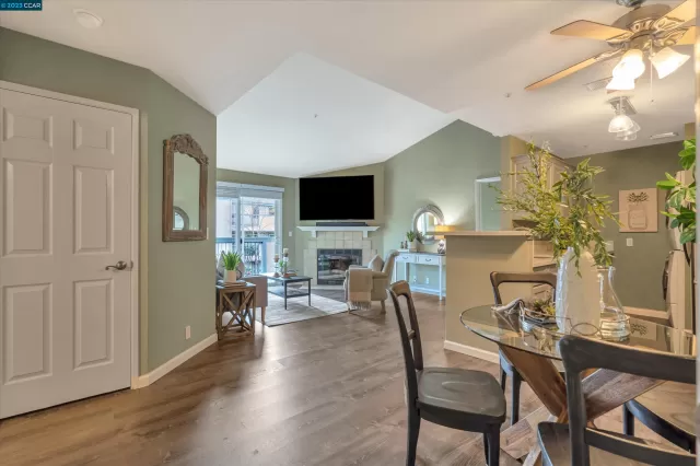 MLS: 41022984 Condo For Sale