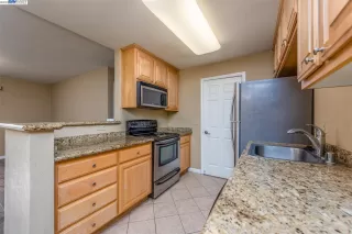 Photo #4: 41023035 Listing