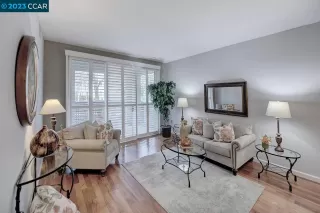 Photo #1: 41023042 Listing