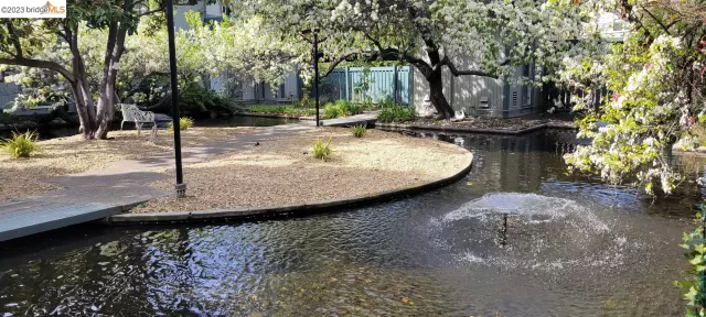 MLS: 41023120 Condo For Sale