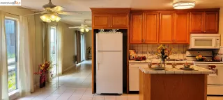 Photo #6: 41023120 Listing