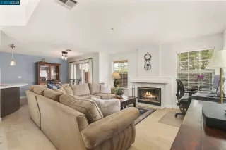 Photo #1: 41023144 Listing