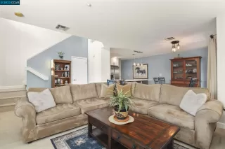 Photo #2: 41023144 Listing